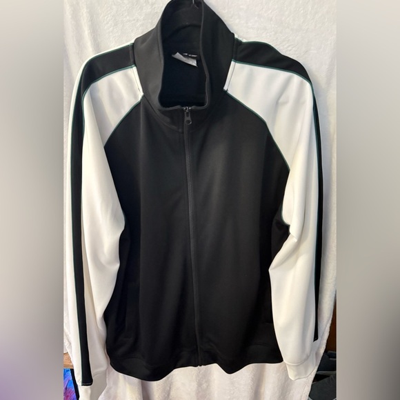 NWOT Original Use Black and White Light Jacket - Picture 1 of 7